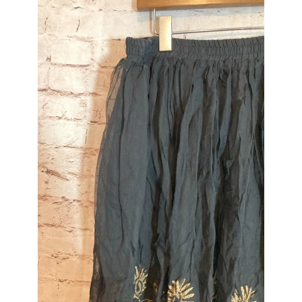 Vintage Together! Skirt Womens 1X Black & Gold Organza Midi‎ Flare Pleated Plus